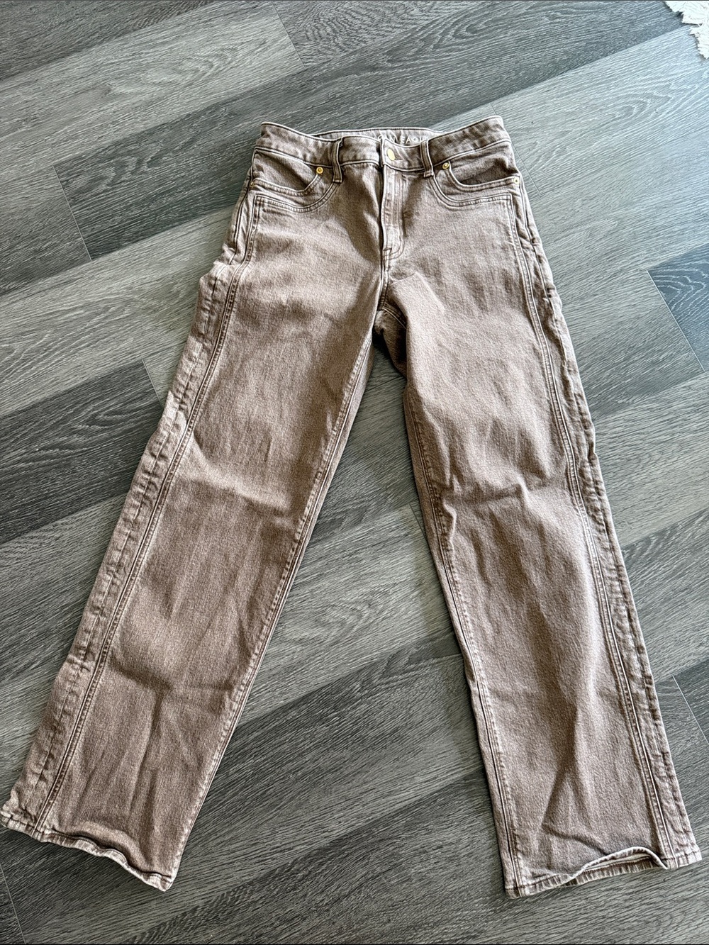 American Eagle High-waisted Stovepipe Jean